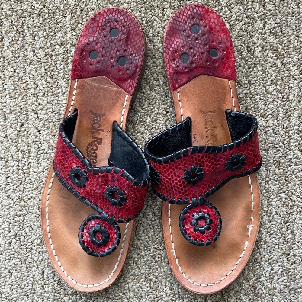 Jack Rogers Navajo Sandal Black/Red Reptile Size 7